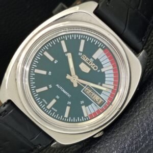 AUTOMATIC VINTAGE SEIKO 5 7009A JAPAN MENS GREEN COLOR DIAL WATCH a500777-1