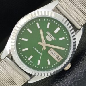 MENS VINTAGE SEIKO 5 AUTOMATIC REFURBISHED JAPAN GREEN DIAL WATCH a440586-1